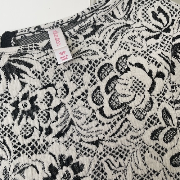 Xhilaration Dress Size Small - Picture 2 of 3